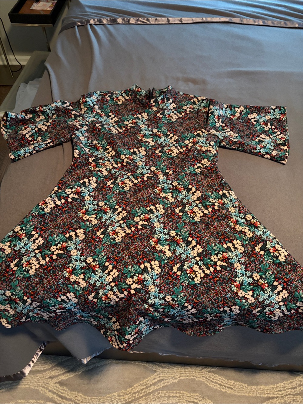 Women’s ' Floral Fit-and-Flare Dress in Teal and Cream